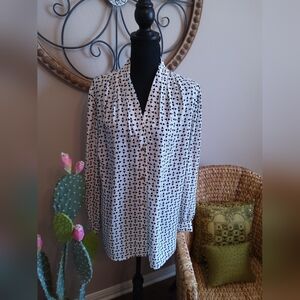 Nine West Monochrome Triangle Print Blouse